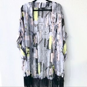 Steve Madden • fringe kimono